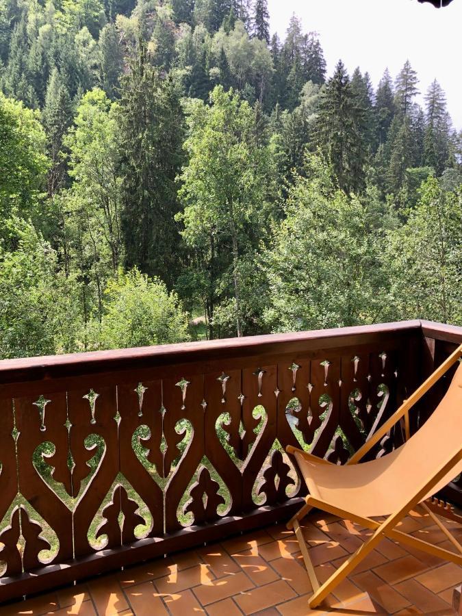 Chalet en pleine nature avec 2 appartements pour 6 ou 8 qui peuvent être réunis en 1 pour 14 personnes Saint-Gervais-les-Bains Exterior foto